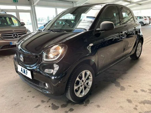 SMART forfour 70 1.0 Passion Image 3