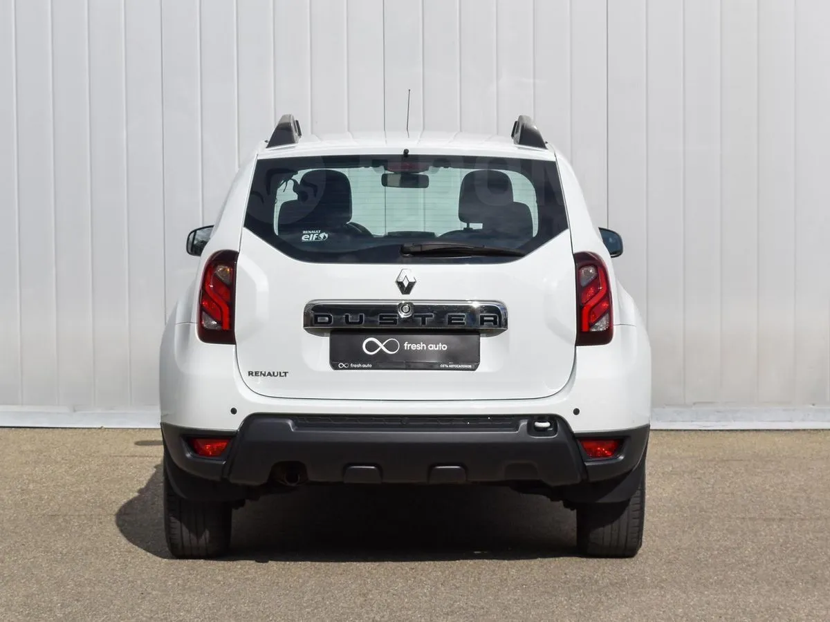 Renault Duster Image 8