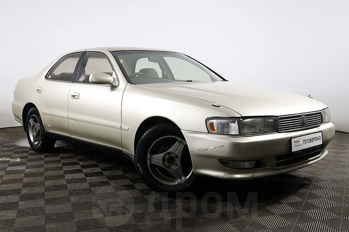 Toyota Cresta Image 1